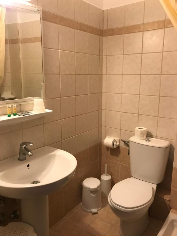 Hotel Bara Neos Marmaras Exteriör bild